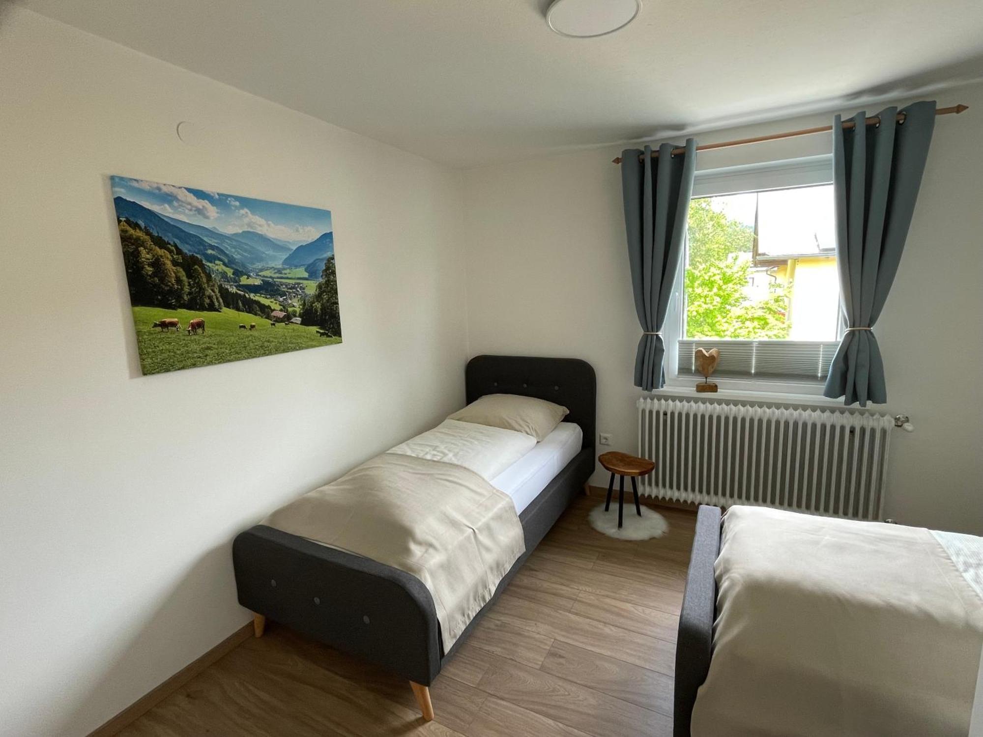 Appartamento Haus Bergblick Villach Esterno foto
